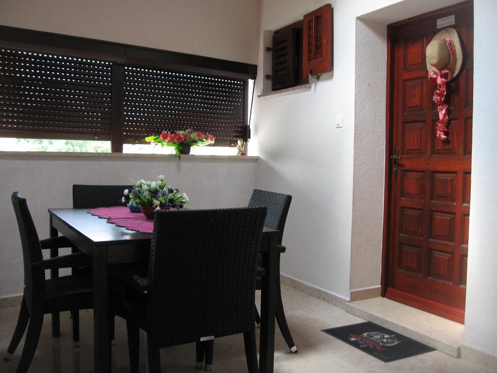 Apartments Alen Pazin Extérieur photo