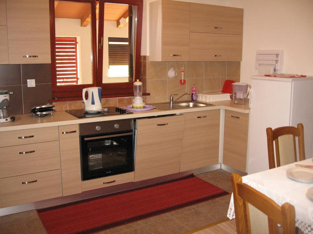 Apartments Alen Pazin Extérieur photo